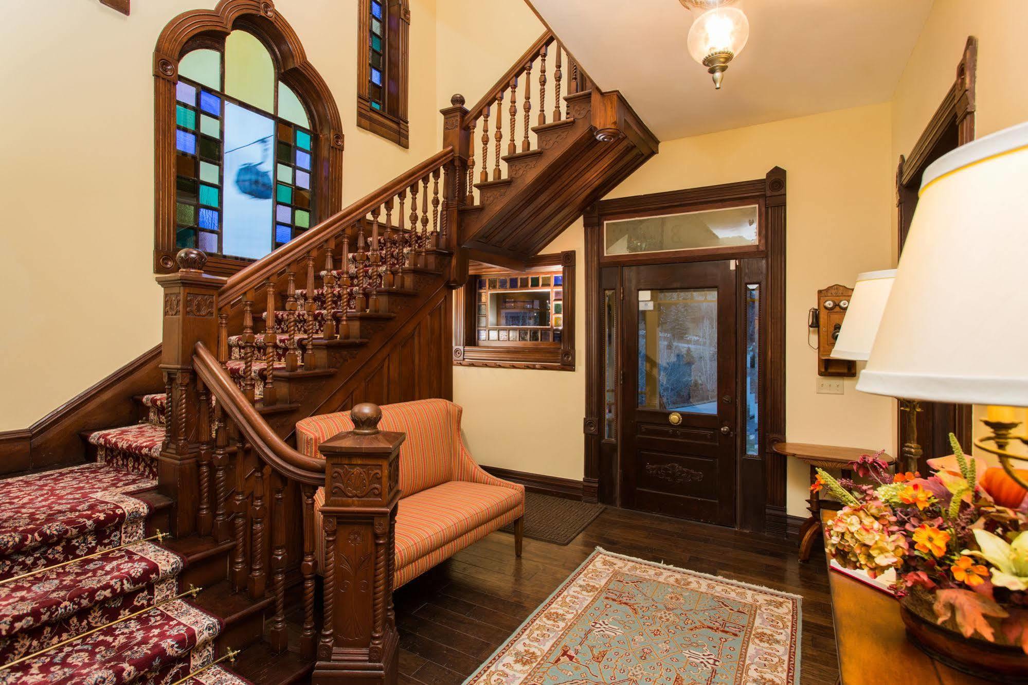 Hotel The Victorian Luxury Steamboat Springs