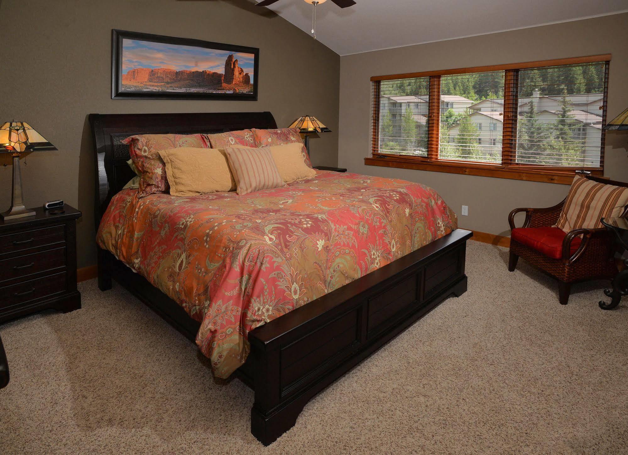 Canyon Run Village Avon