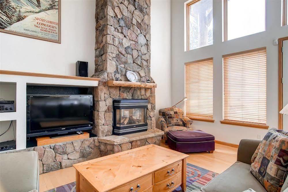 Apartment Timber Heights Boreas By Pinnacle *