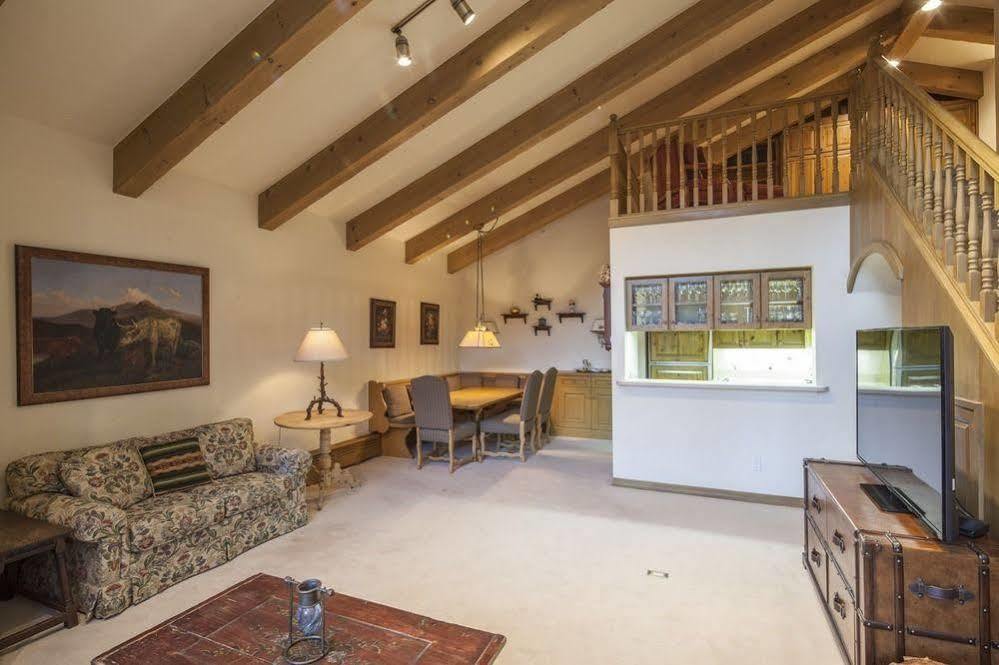 Valhalla Aparthotel 4*