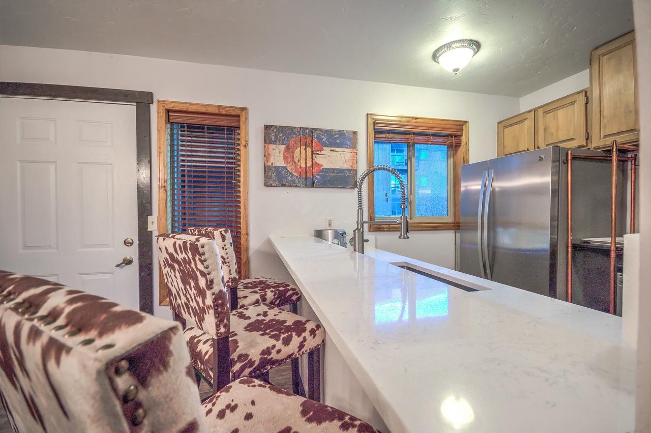 Apartment Shadow Run D 101 By Zia Steamboat Springs