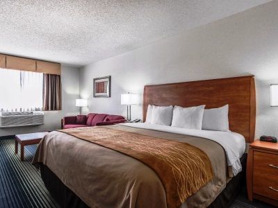 Quality Denver Inn 2*