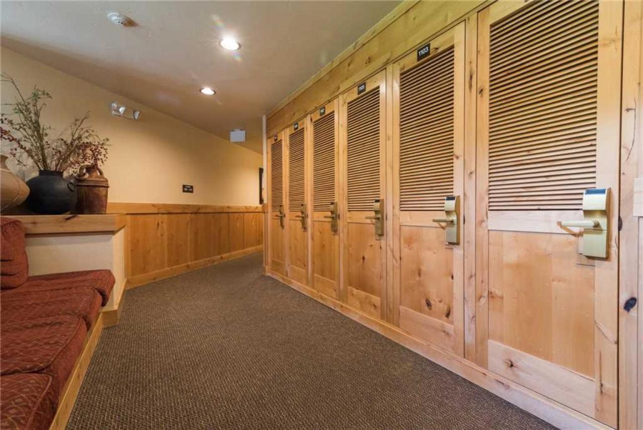 1310 Trappeur's Lodge, Trappeur's Crossing *
