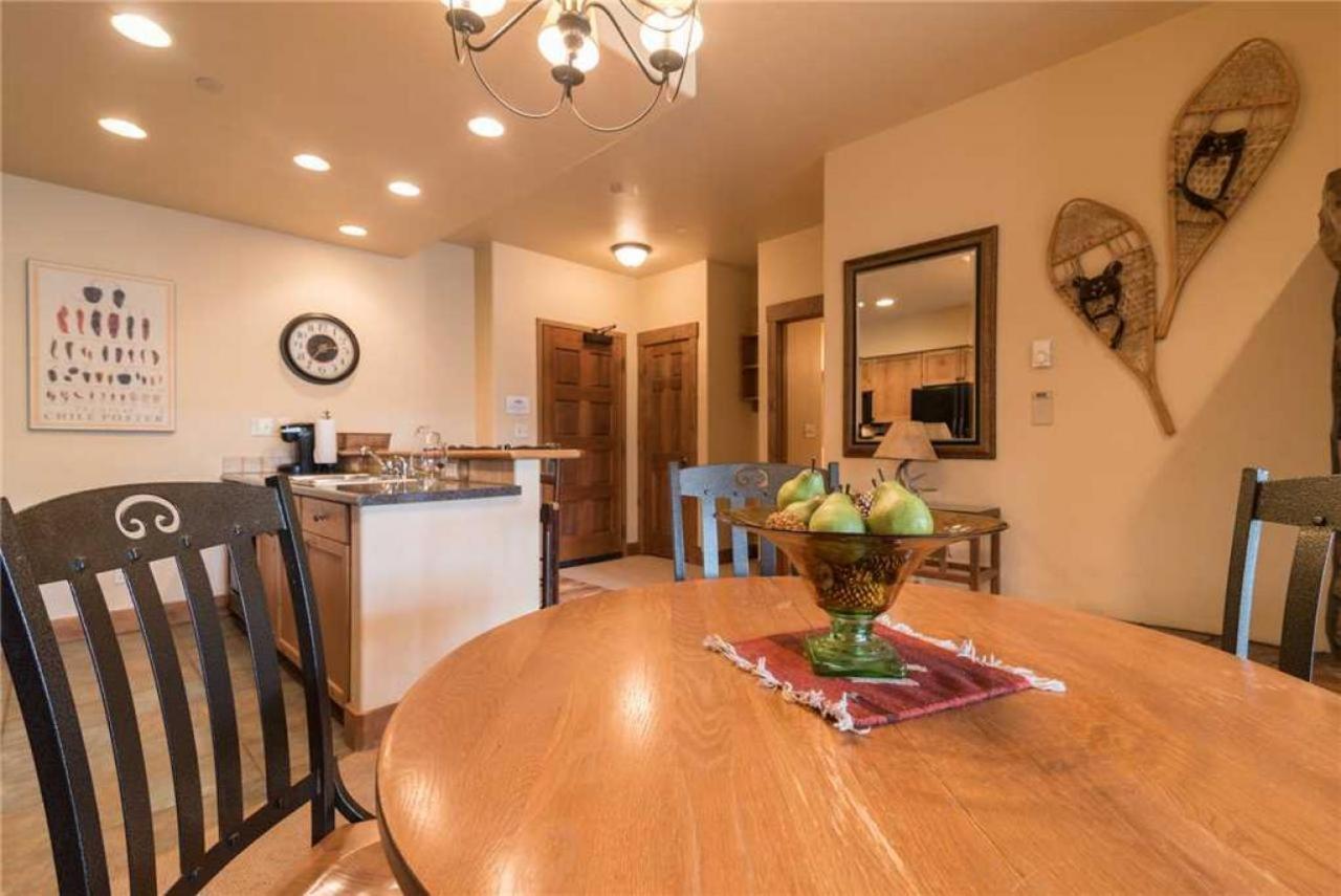 2212 Timberline Lodge, Trappeur's Crossing