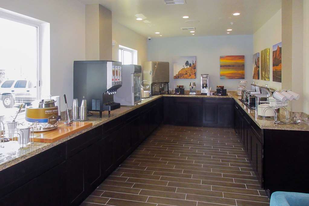 Hotel Mainstay International Airport
