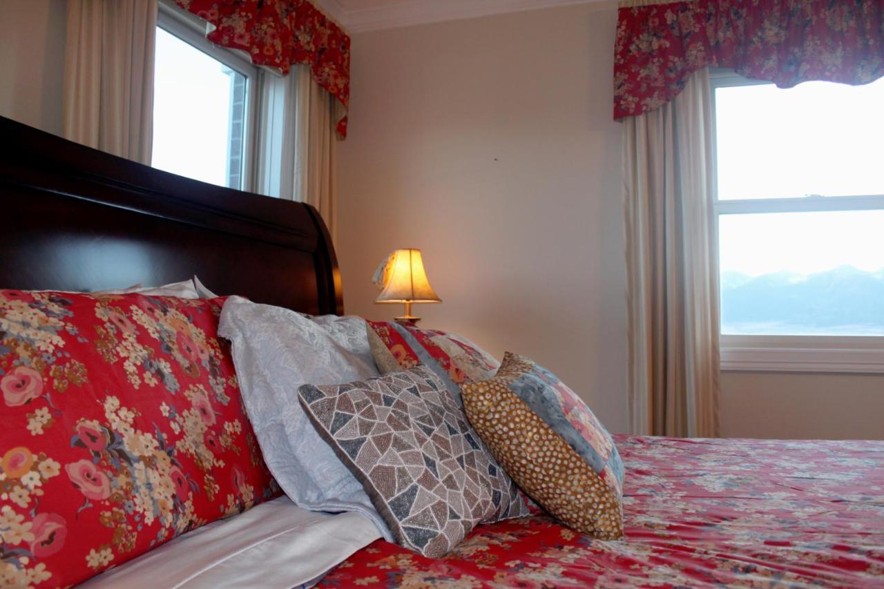 Lamp Post Inn 3*