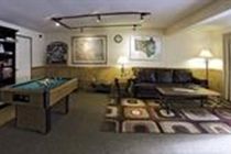 Indian Peaks Hotel