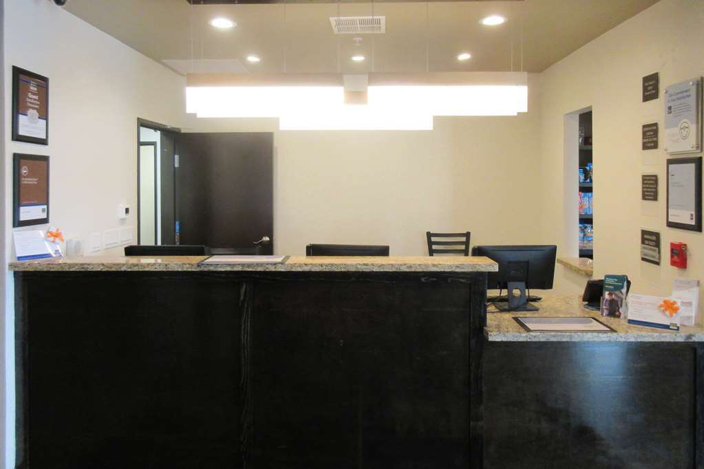 Mainstay International Airport Hotel Denver
