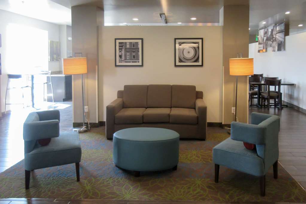 Mainstay International Airport Denver