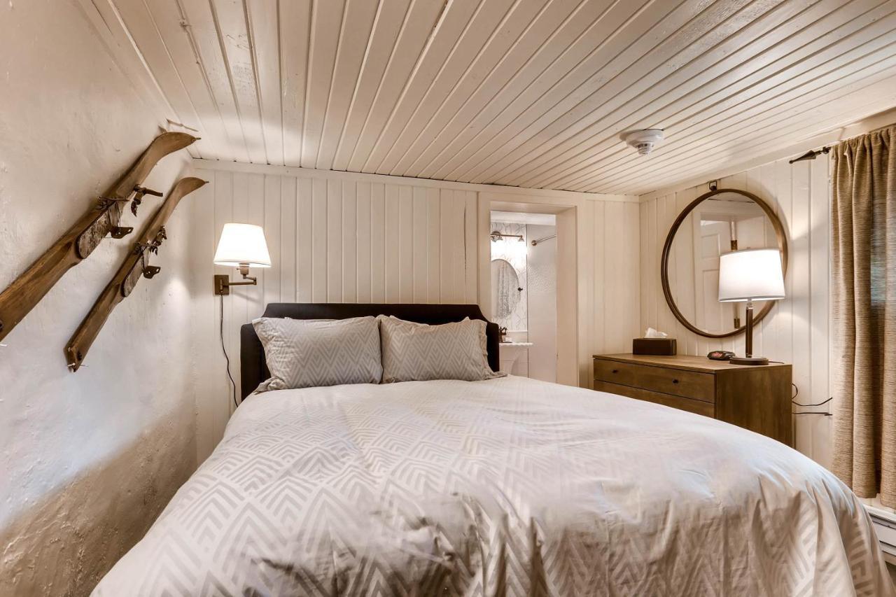 Lodge Tip By
