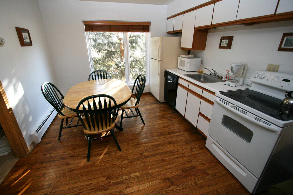 Holiday home Breakaway West *