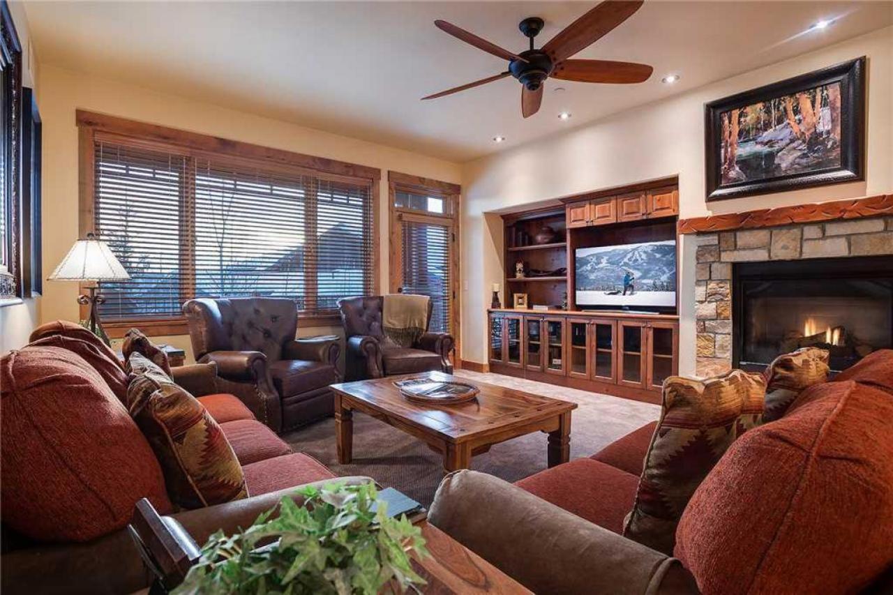 5103 Emerald Lodge, Trappeur's Crossing