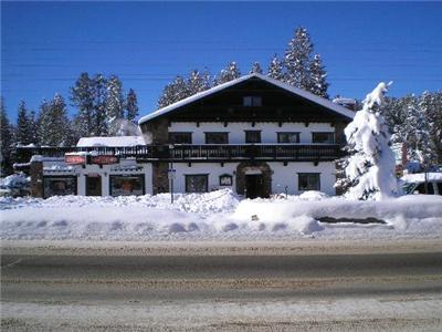 Vasquez Creek Inn 2*