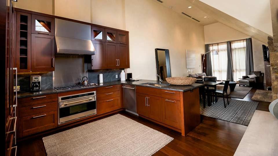 Apartment 4 Bedroom Luxury At Solaris Residences Vail