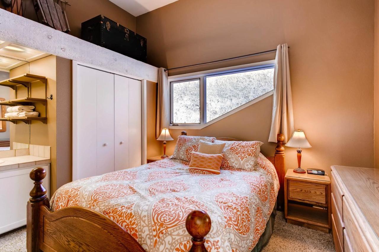 Amazing 2 Bedroom With Balcony And Views