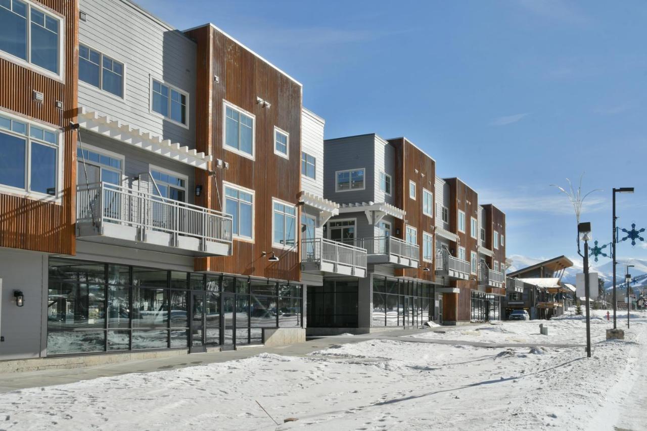 New Luxury Loft #1 With Huge Hot Tub & Great Views - 500 Dollars Of Free Activities & Equipment Daily * Winter Park