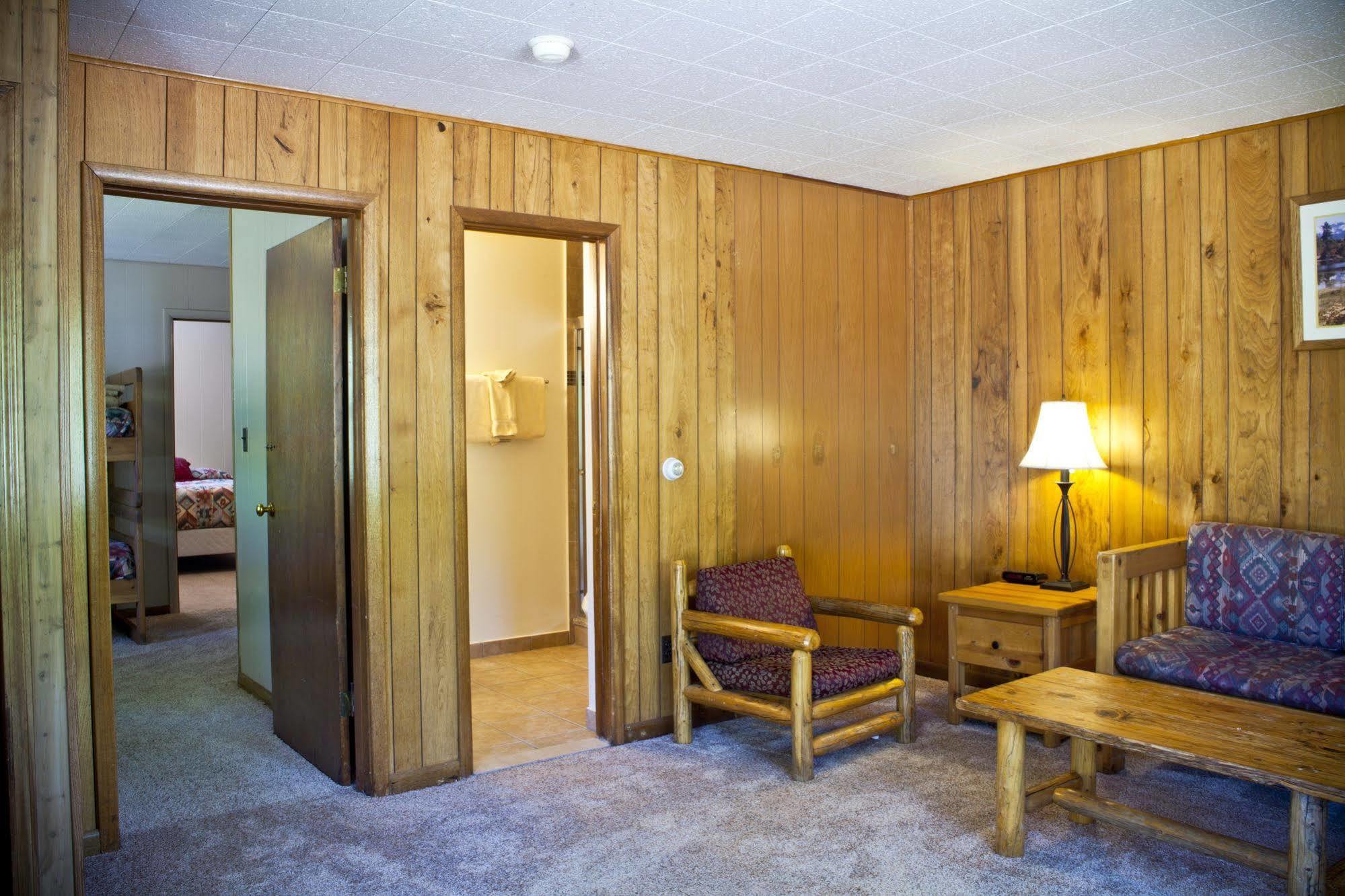 Dao House