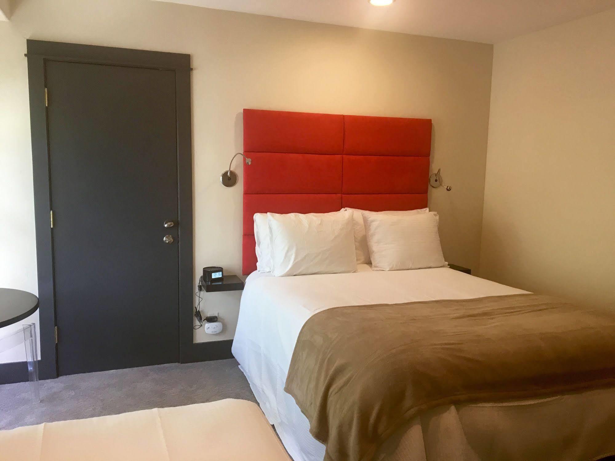 Hotel Mountainside 3*