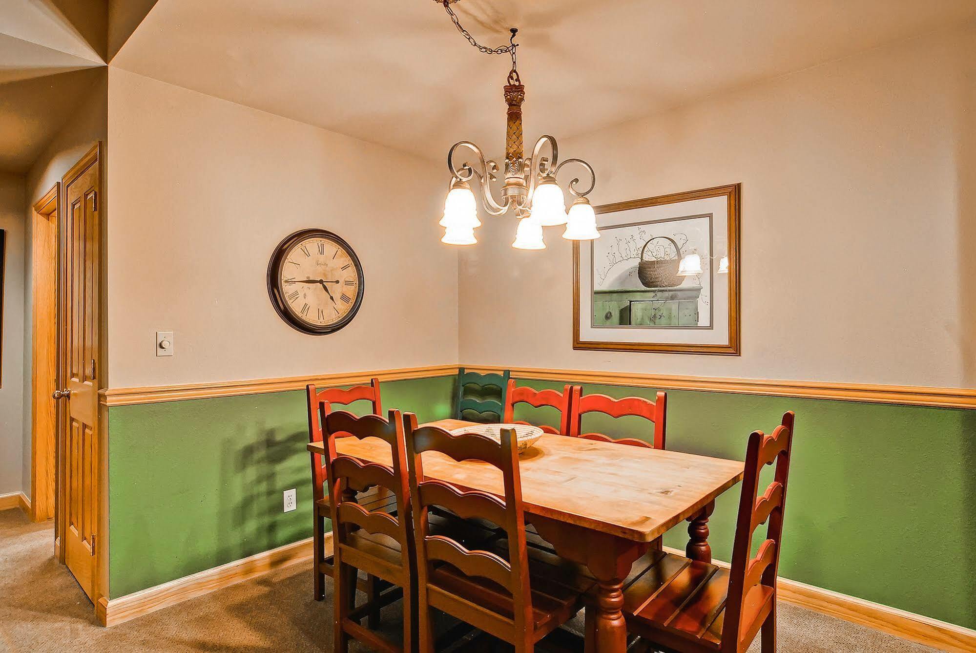 Highlands Area By East West Hospitality Hotel 4*