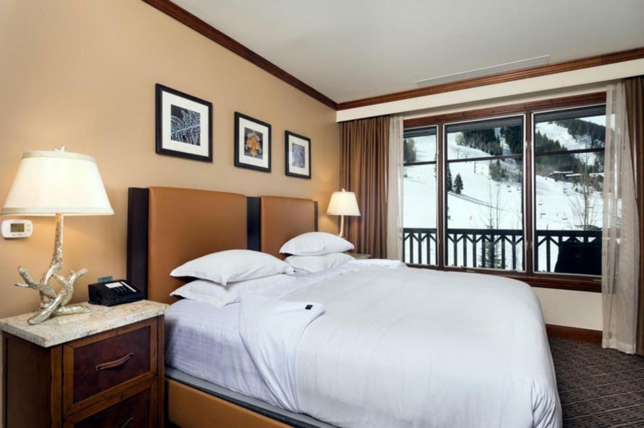 The Ritz-carlton, 2 Bedroom 8409, Mountain/mall View, Ski-in/ski-out In Highlands * Aspen