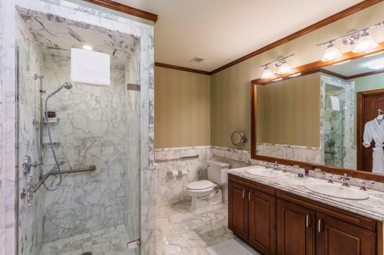 Holiday home The Ritz-carlton, 2 Bedroom 8409, Mountain/mall View, Ski-in/ski-out In Highlands *