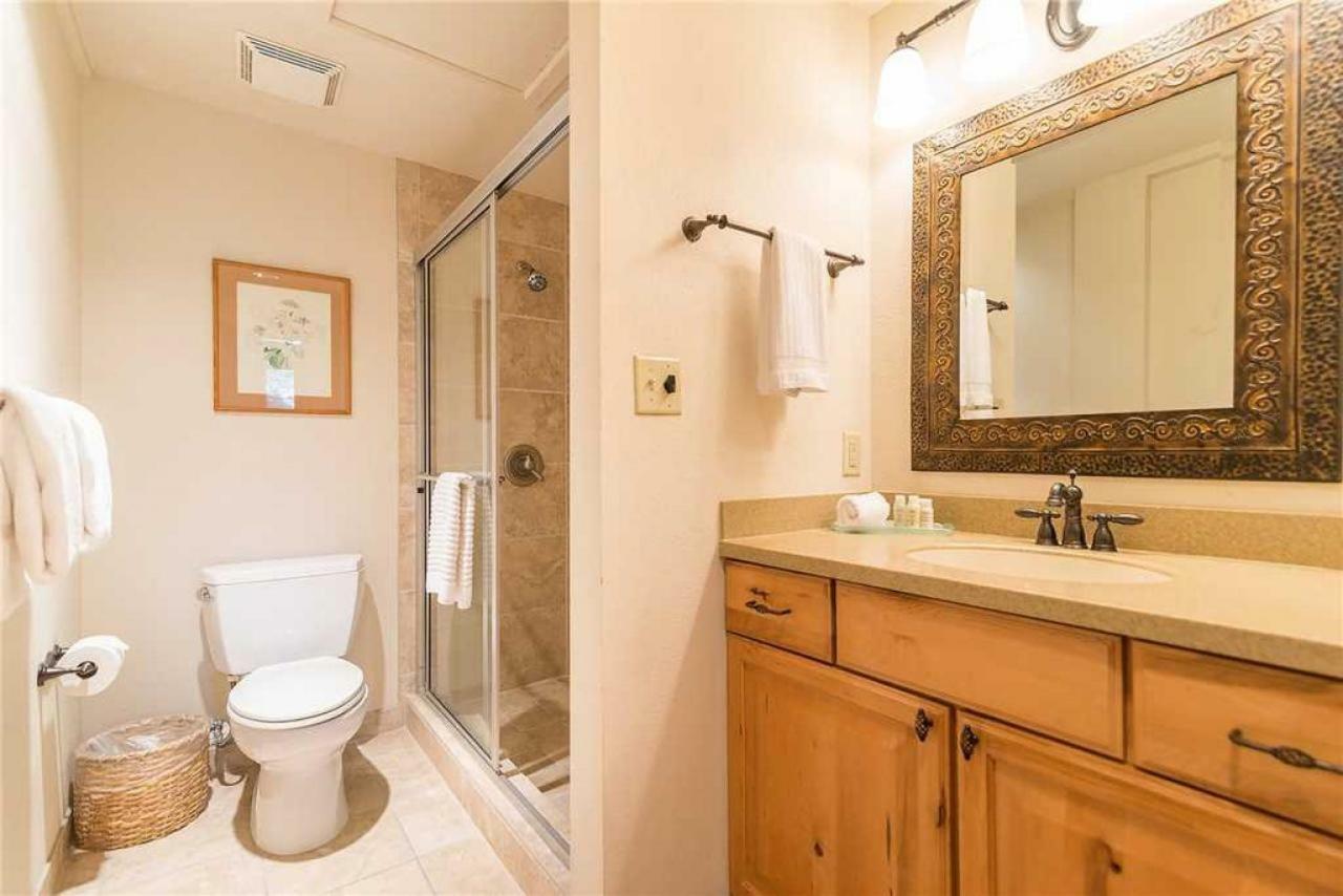 1310 Trappeur's Lodge, Trappeur's Crossing *