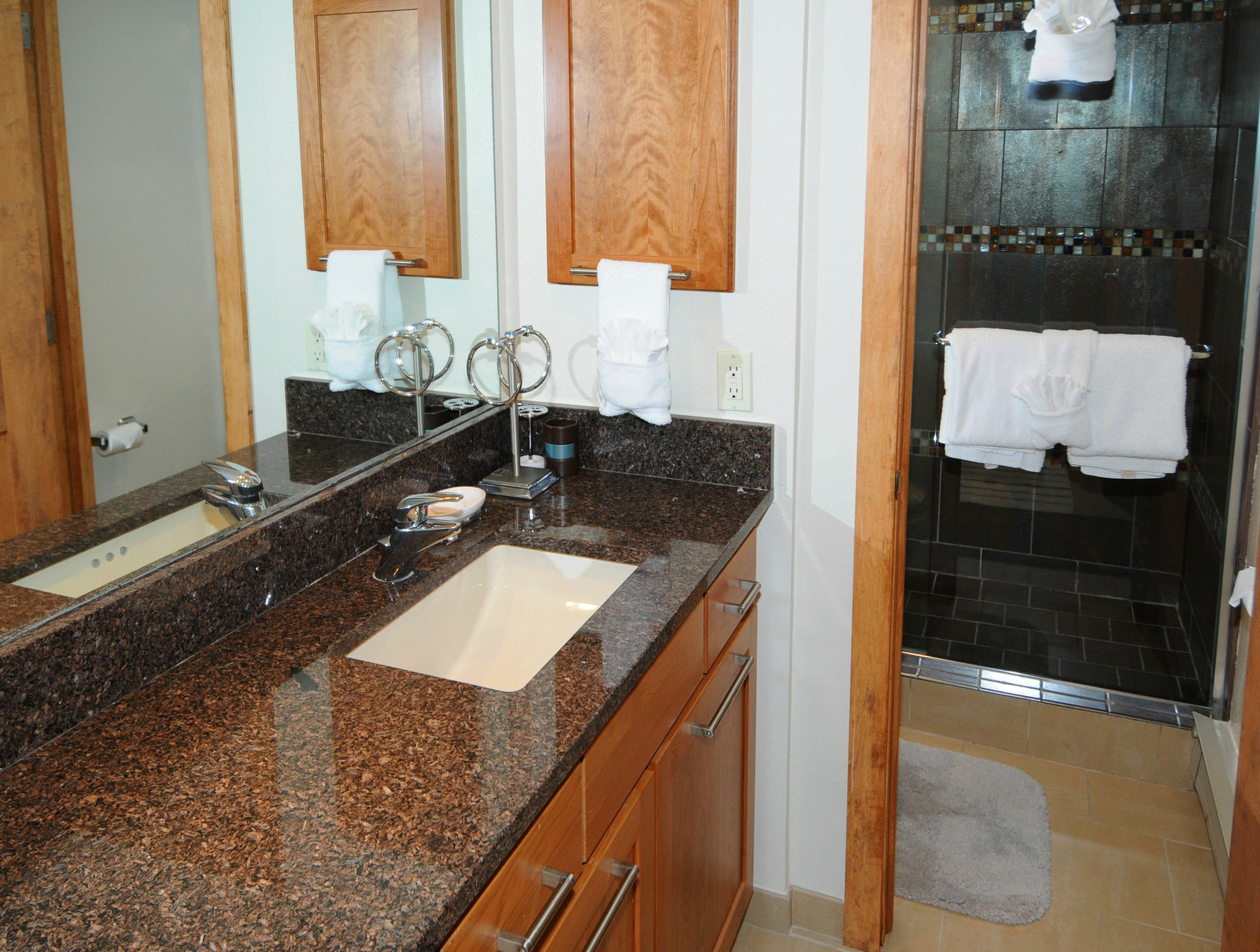 Hotel Vantage Point Lionshead By Berkshire Hathaway 2*