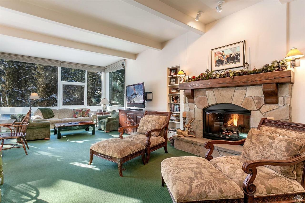 Lodge At Lionshead *