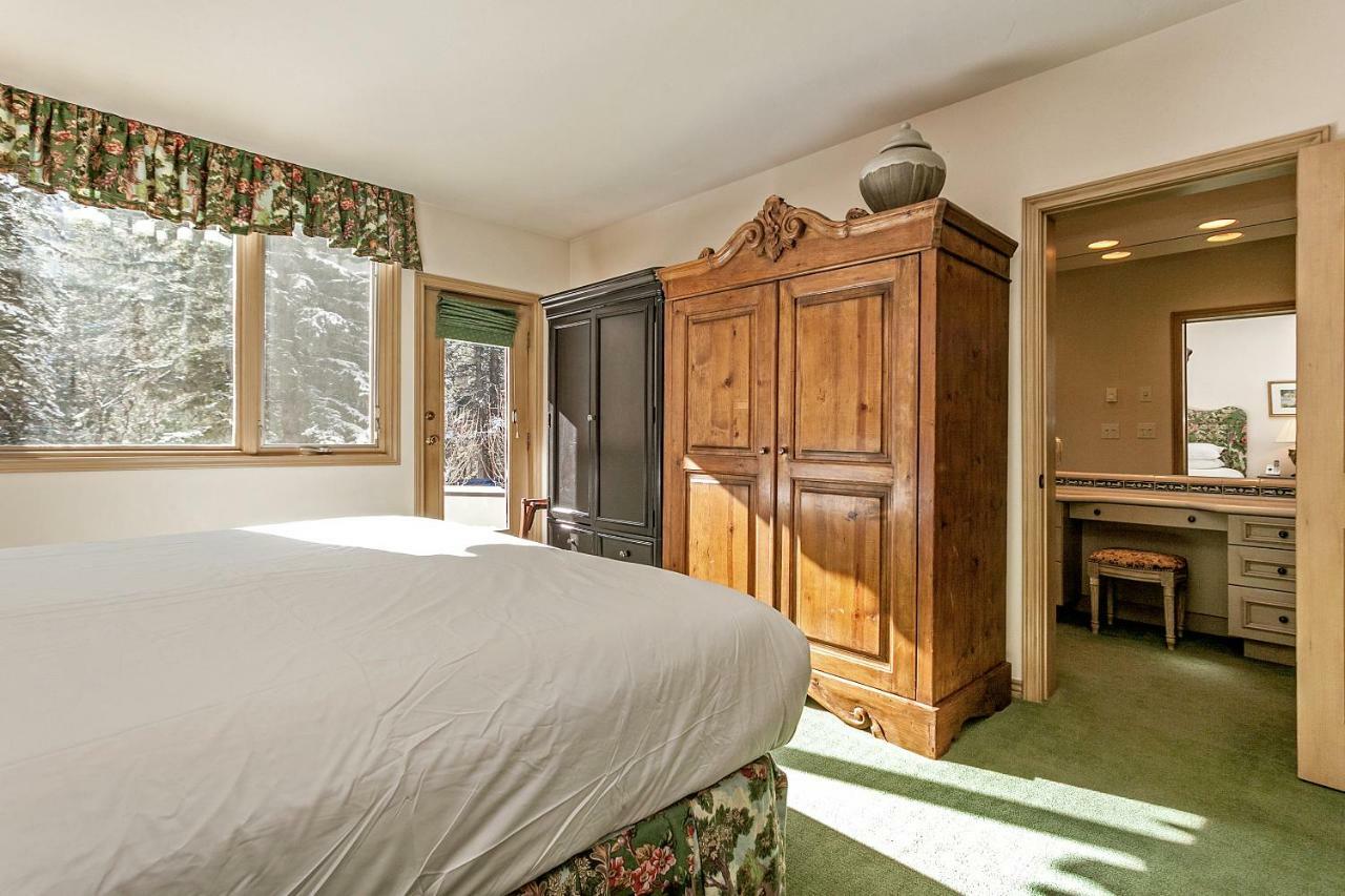 Lodge At Lionshead *