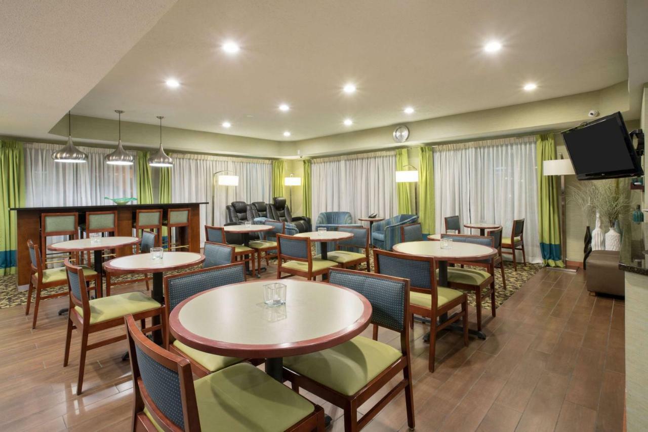 Baymont By Wyndham 3* Thornton
