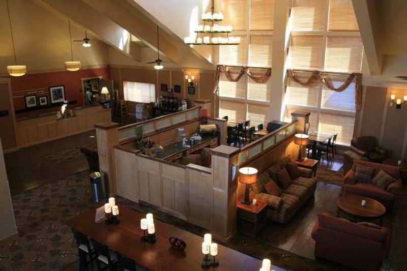 Hotel Hampton & 3*