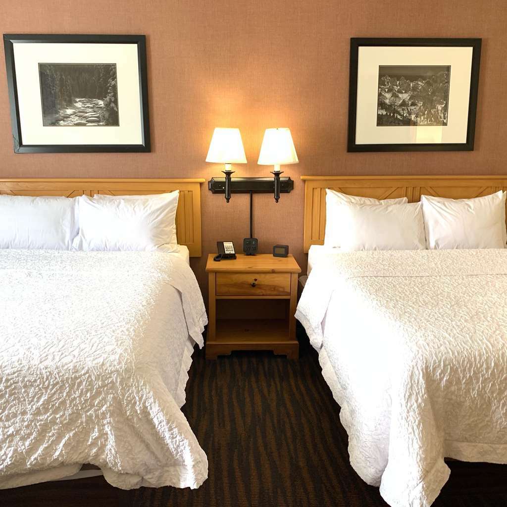 Hotel Hampton & 3*