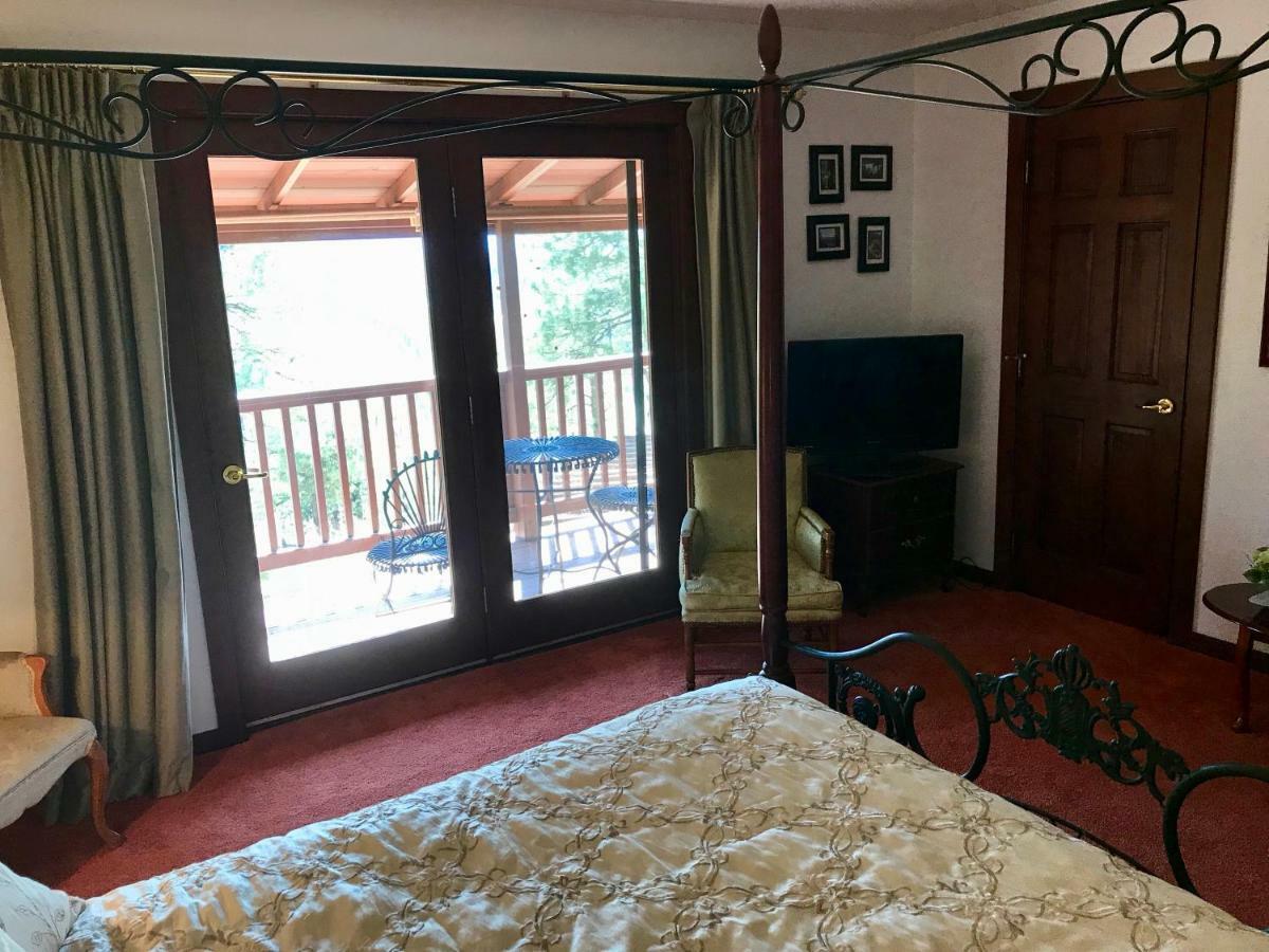 Hotel Canyon Crest