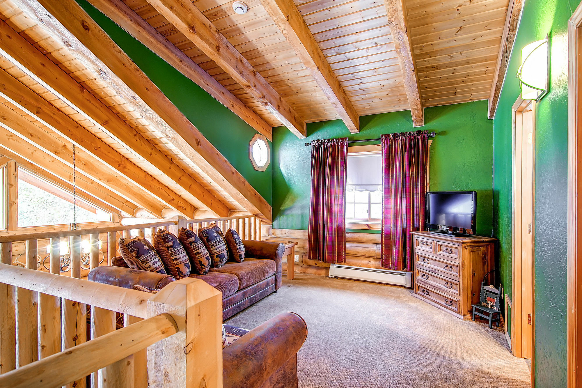 Snowshoe Retreat Holiday home
