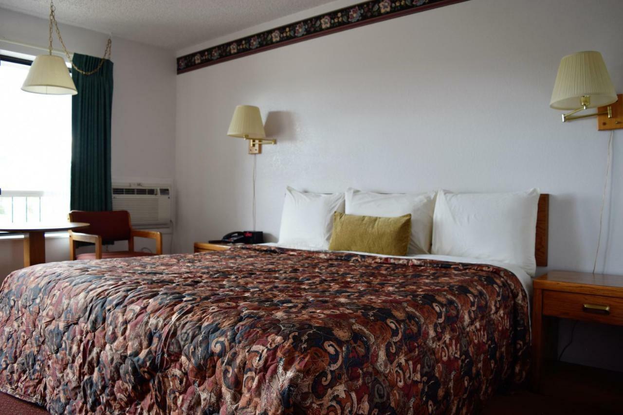 Littletree Motel 3*