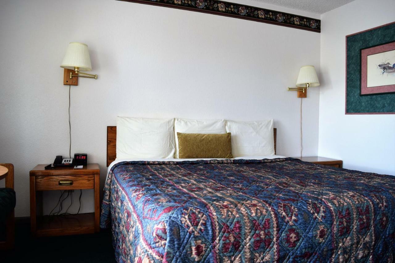 Littletree Motel 3*