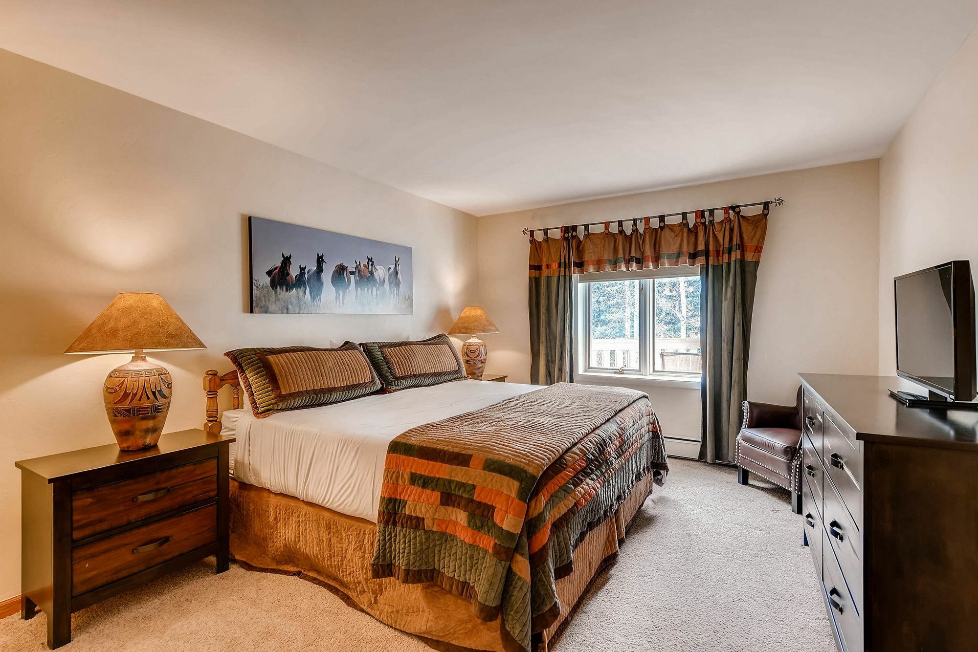 Apartment Westwind At *