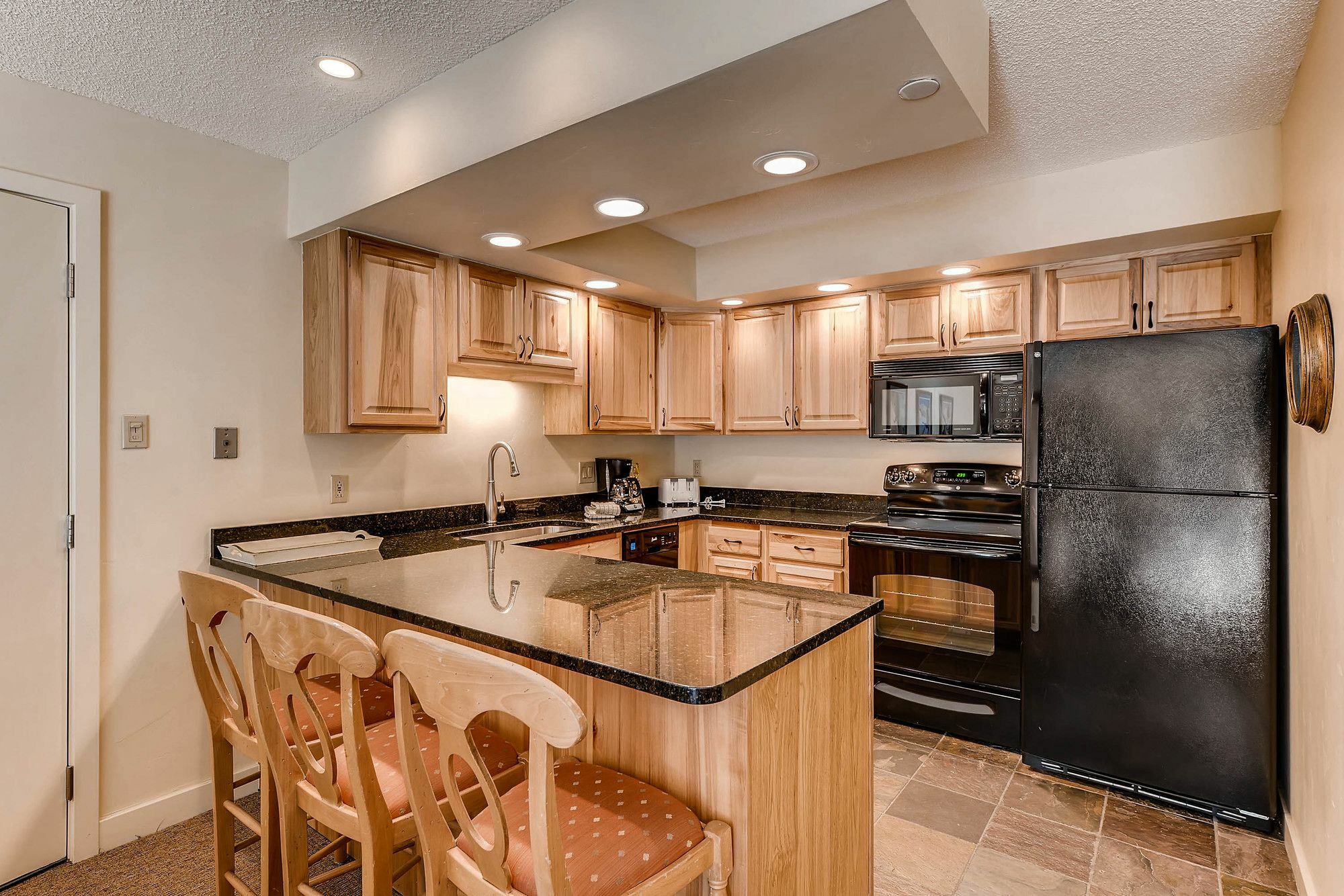 Apartment Westwind At *
