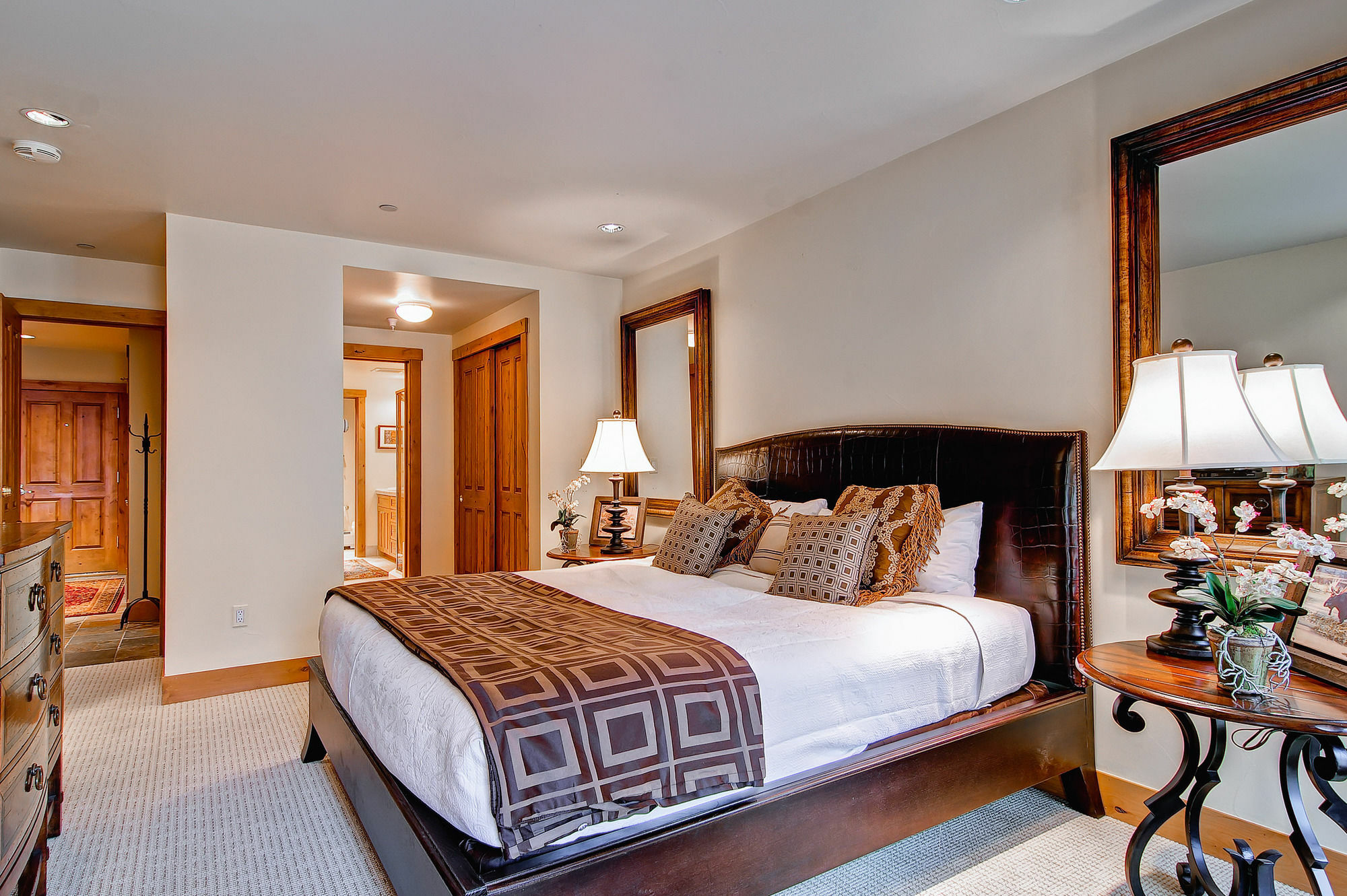 Villa Montane By East West Villa