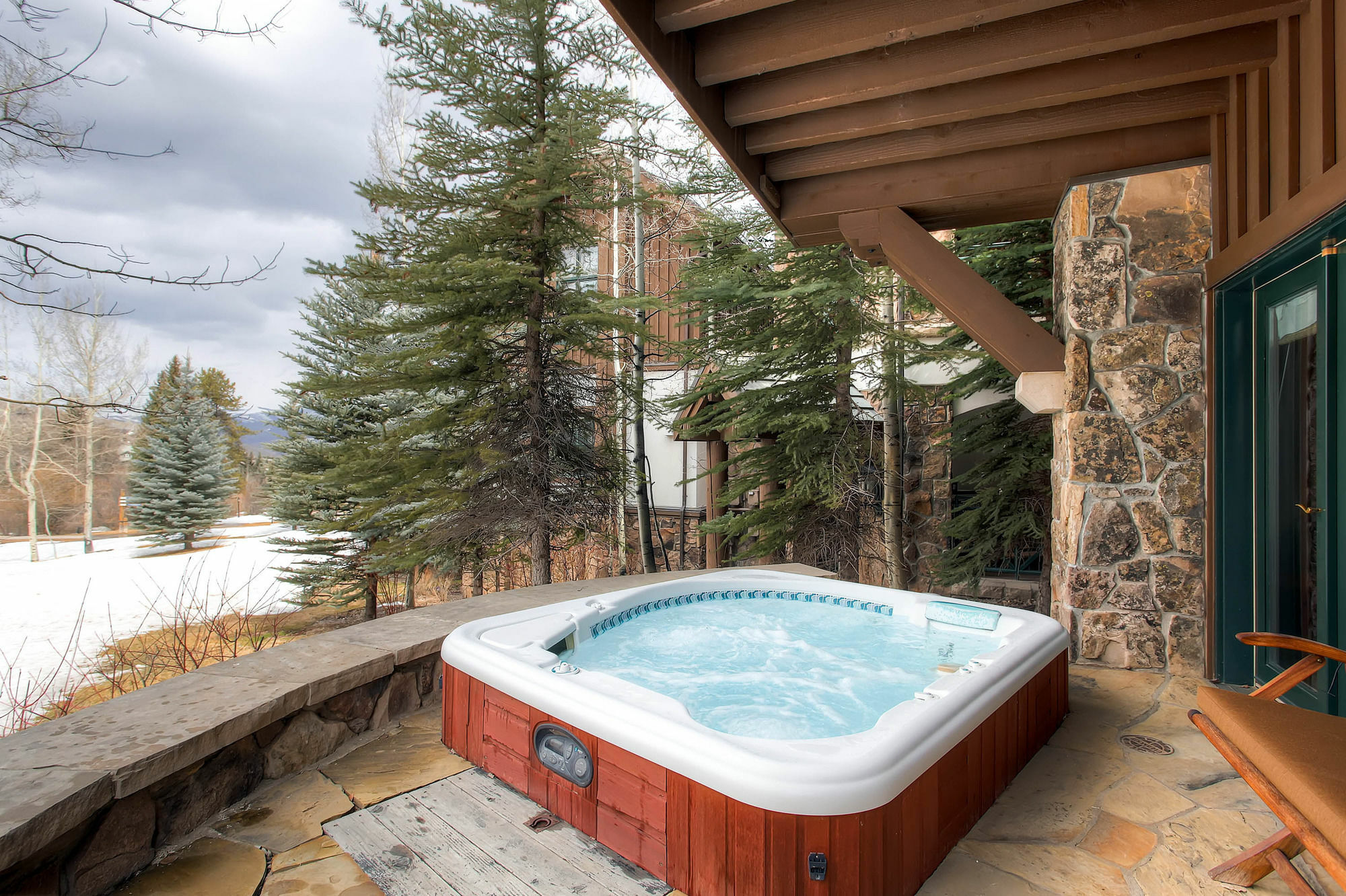Villa Villa Montane By East West
