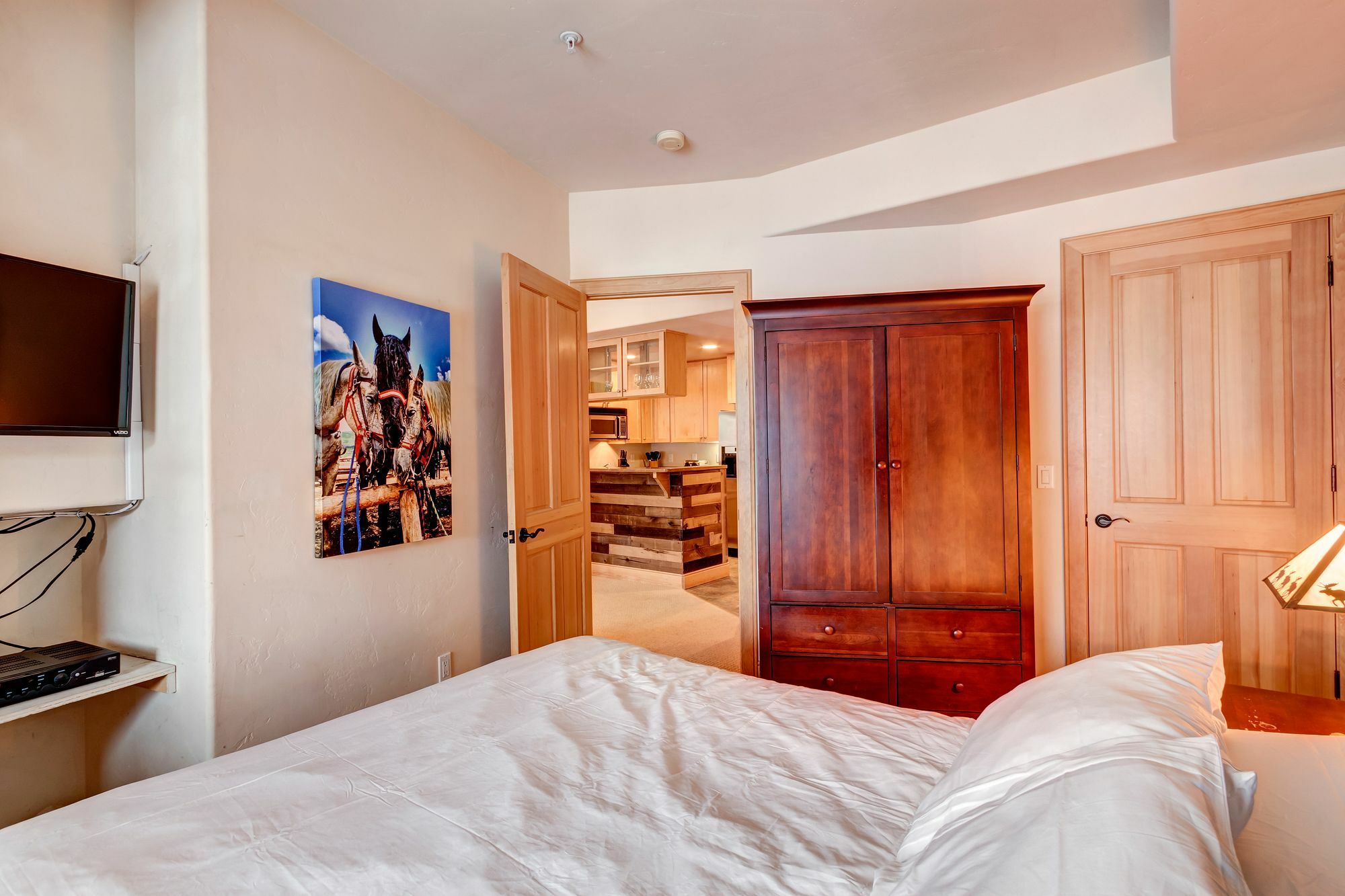 Park Avenue Lofts By Great Western Apartment *