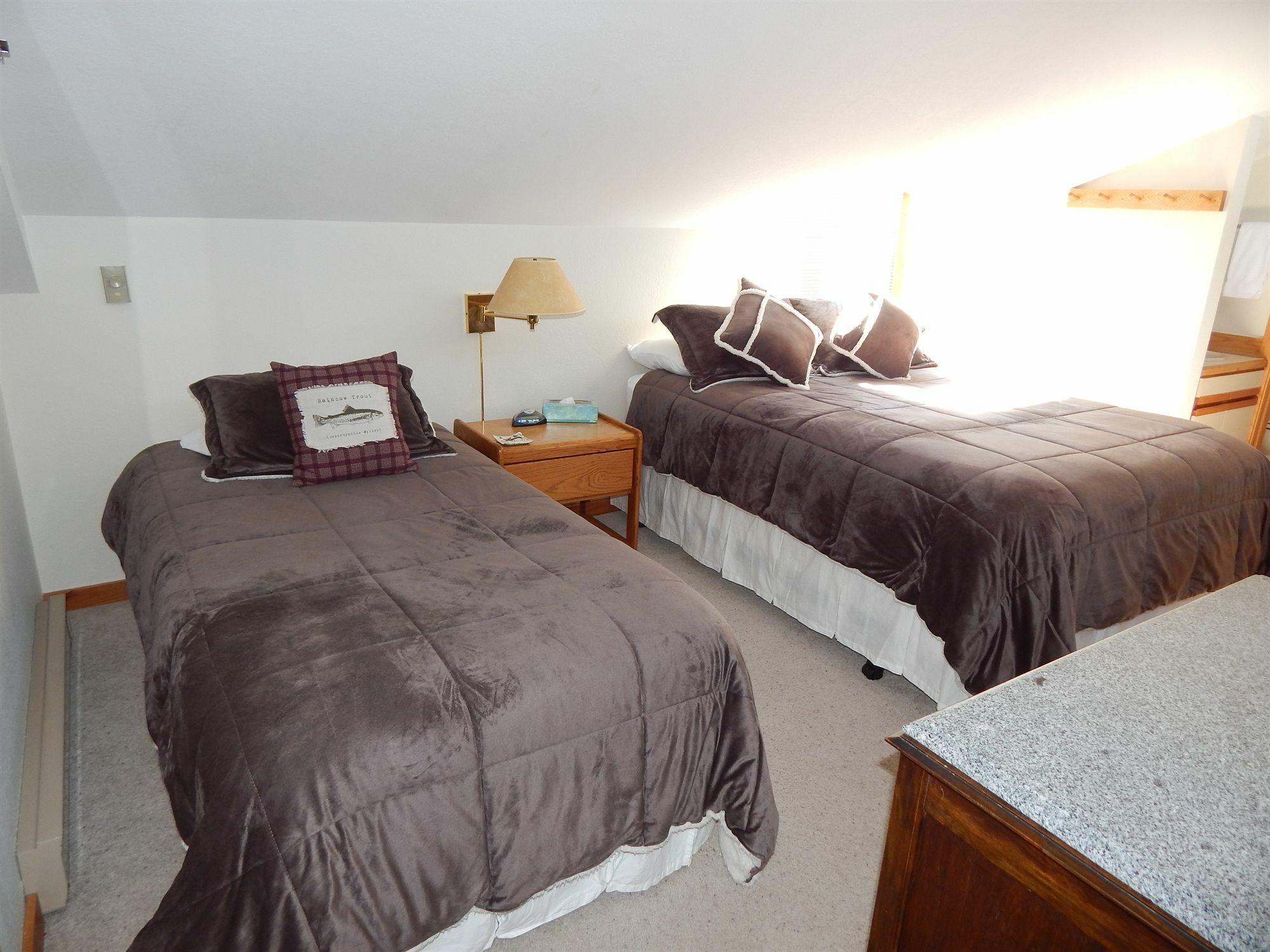 Apartment Crestview Place *