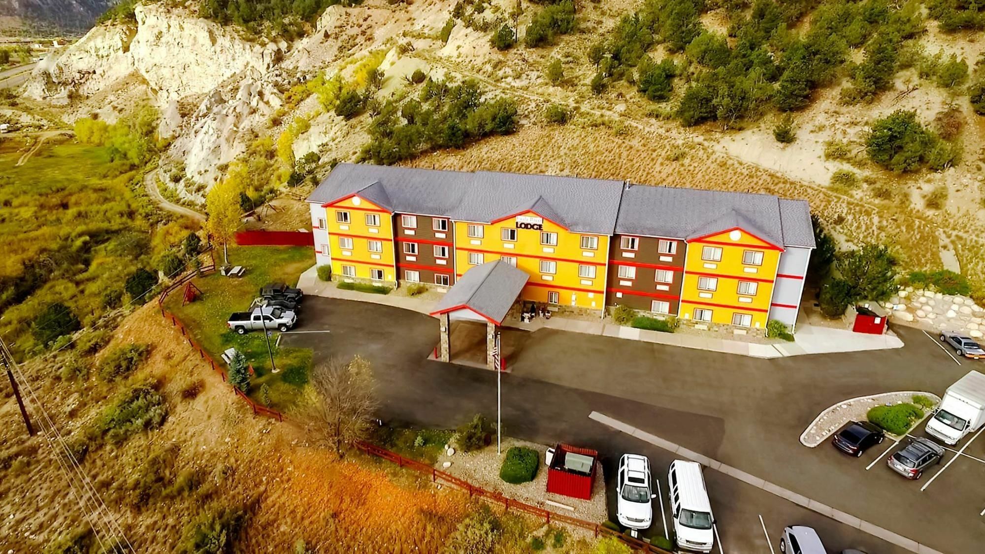 Hotel Wingate By Wyndham Vail Valley 2*