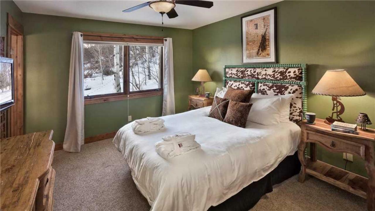 Holiday home Creekside Chalet: 6br Luxury Private Mountain *