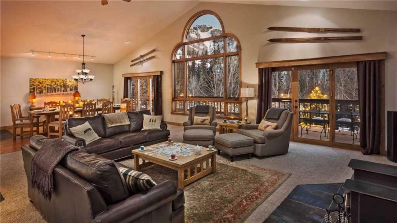 Creekside Chalet: 6br Luxury Private Mountain Holiday home *