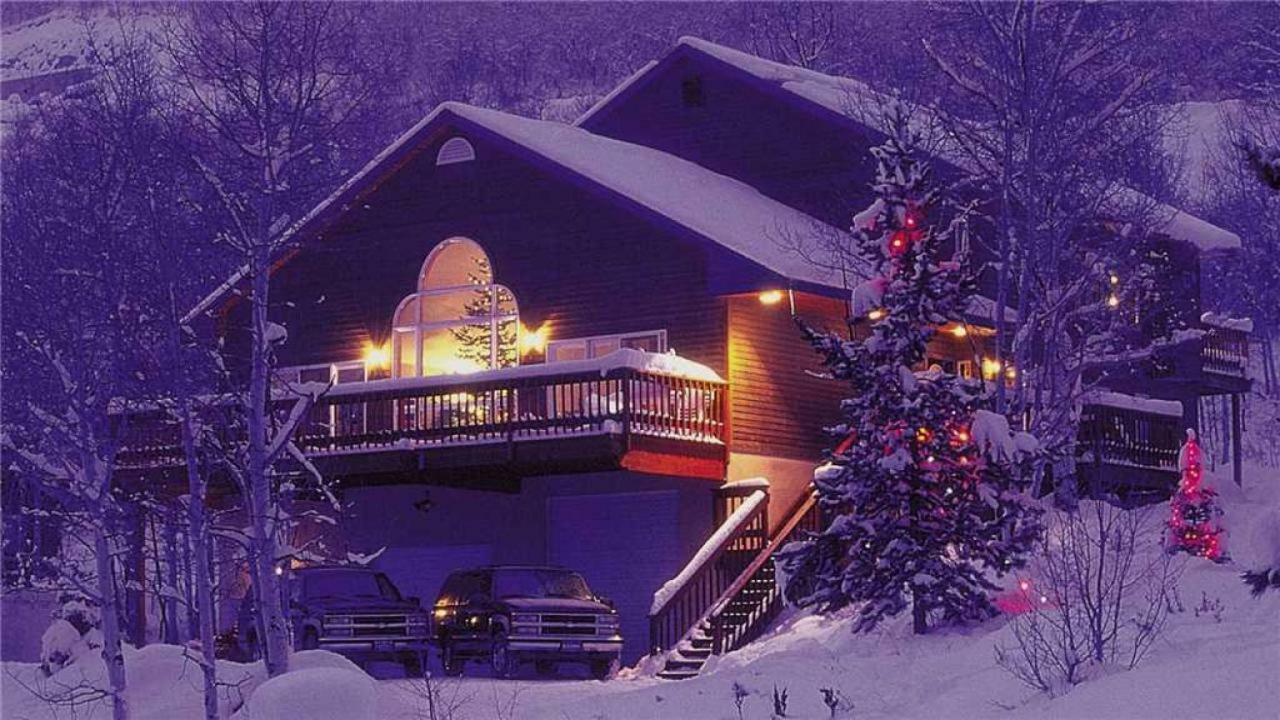 Holiday home Creekside Chalet: 6br Luxury Private Mountain