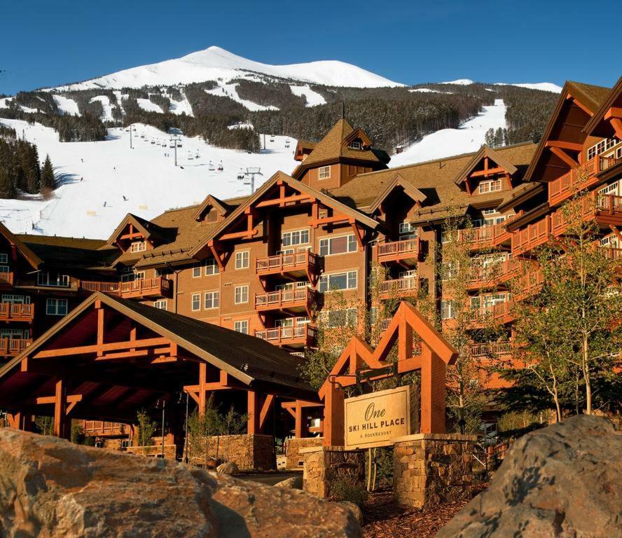 One Hill Place