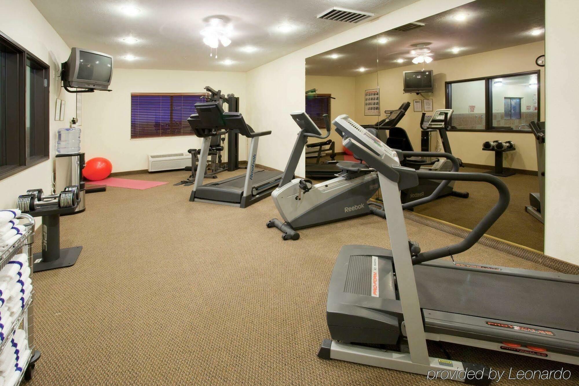 Express & By Ihg Hotel