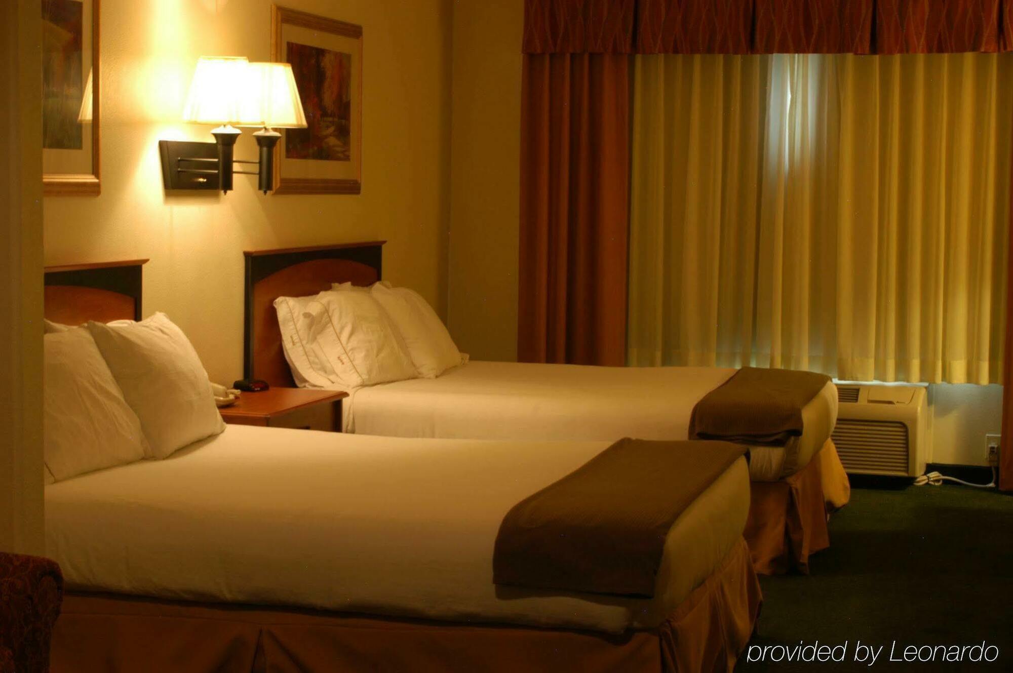 Express & By Ihg Alamosa