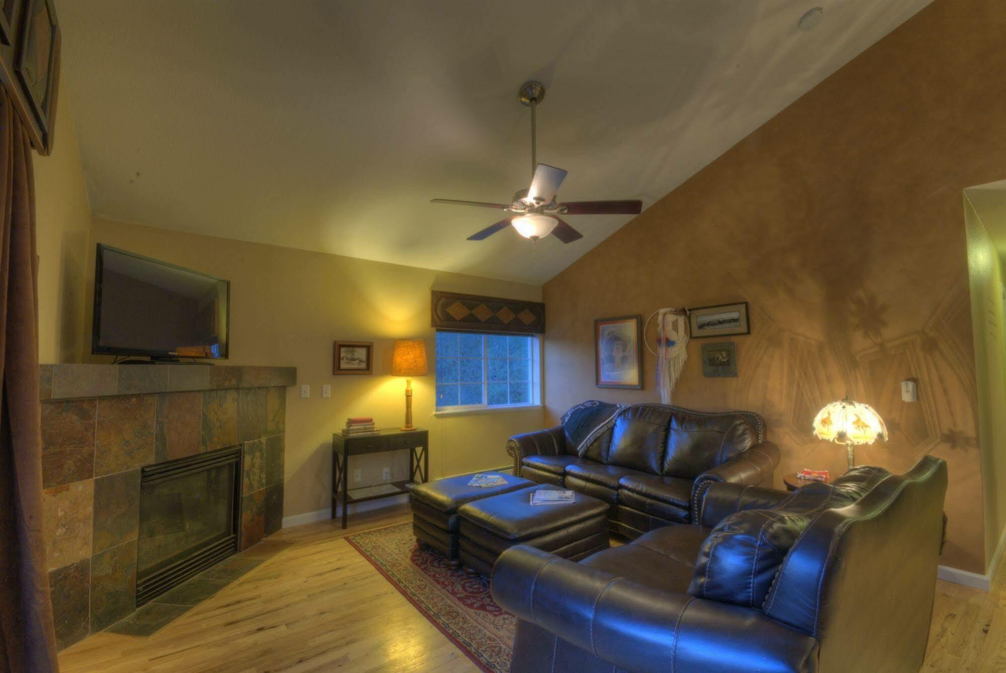 Villas At Walton Creek * Steamboat Springs